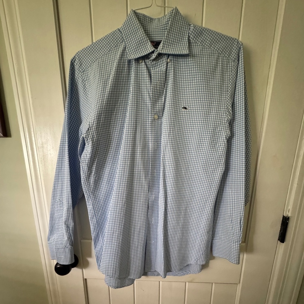 Mens Vineyard Vines Whale Dress Shirt. Size Small
